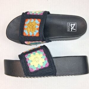 Dirty Laundry Multicolor Floral Crochet Boho Platform Slide Sandals